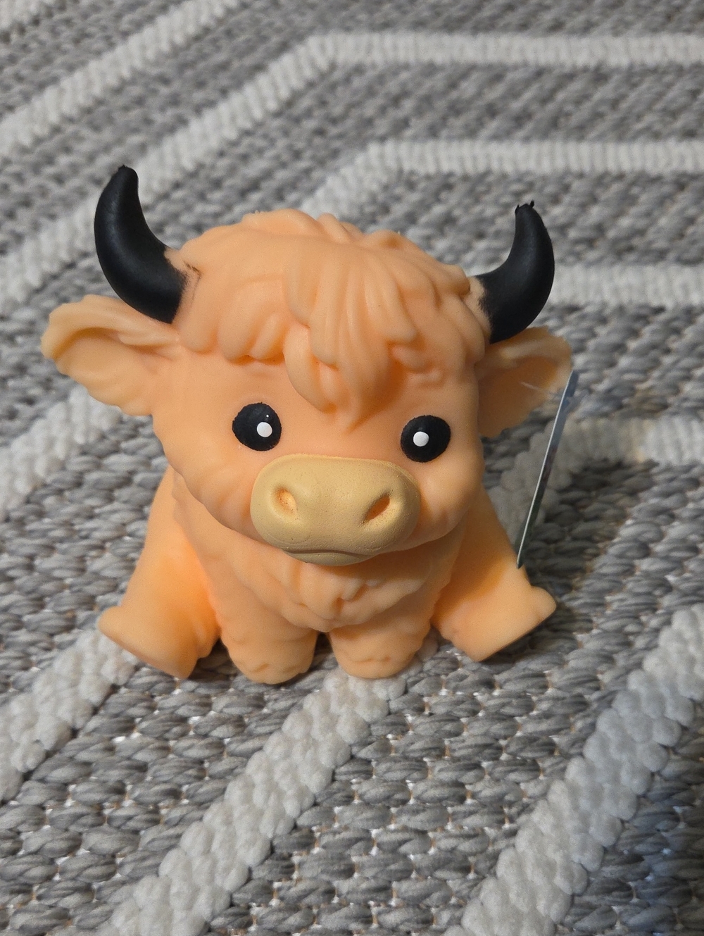 Squeeezy Peach Highland Cow Squishy - Cute Farm Animal